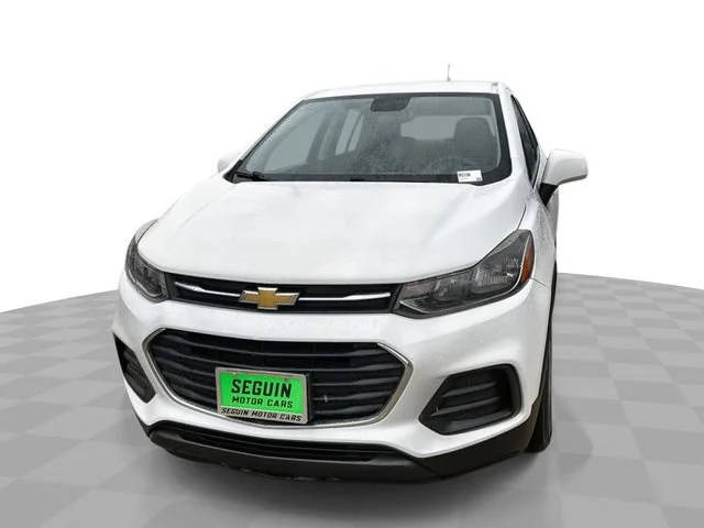 2018 Chevrolet Trax LS FWD photo