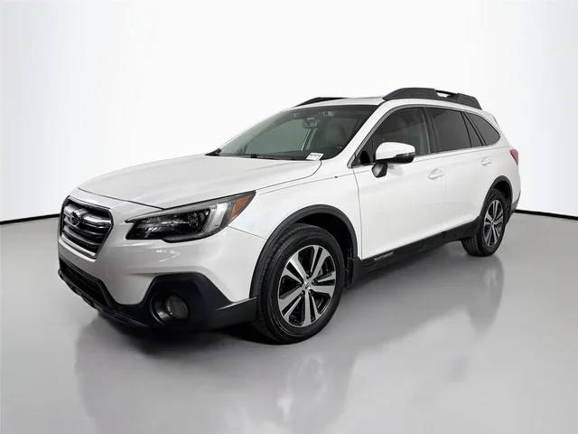 2018 Subaru Outback Limited AWD photo