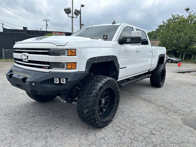 2018 Chevrolet Silverado 2500HD LTZ 4WD photo