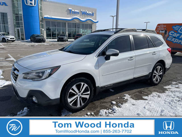 2018 Subaru Outback Limited AWD photo