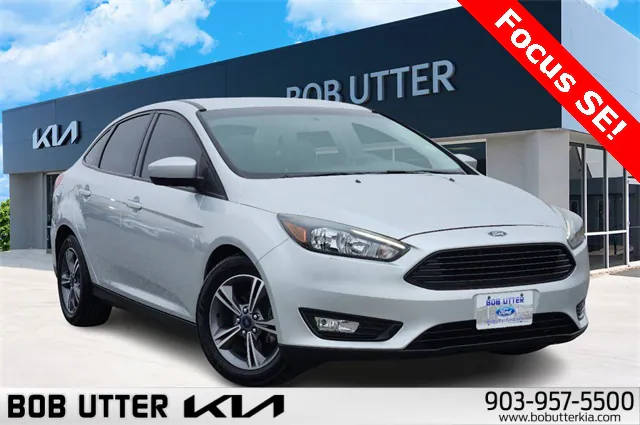 2018 Ford Focus SE FWD photo