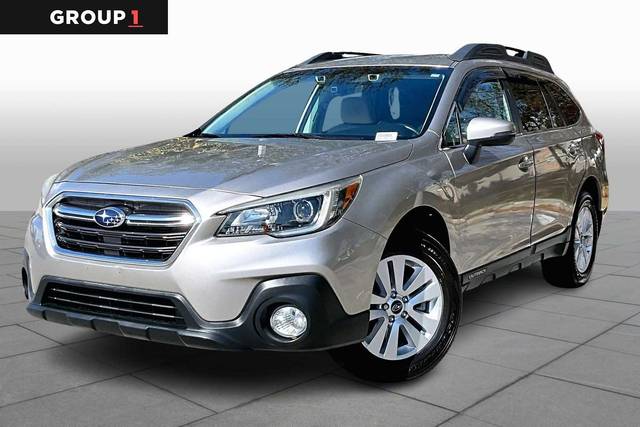 2018 Subaru Outback Premium AWD photo