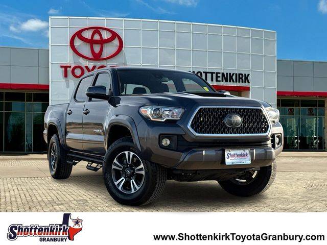 2018 Toyota Tacoma TRD Sport RWD photo