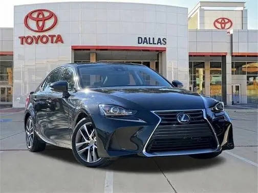 2018 Lexus IS IS 300 RWD photo