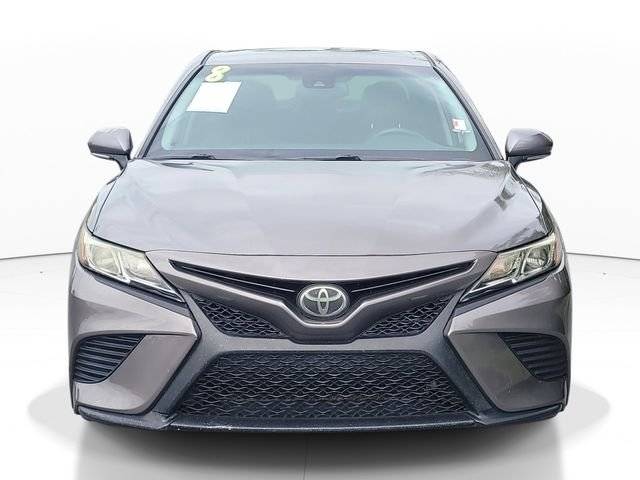 2018 Toyota Camry SE FWD photo