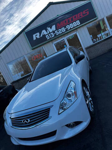 2015 Infiniti Q40  RWD photo