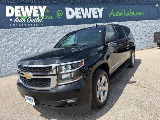 2018 Chevrolet Suburban LT 4WD photo