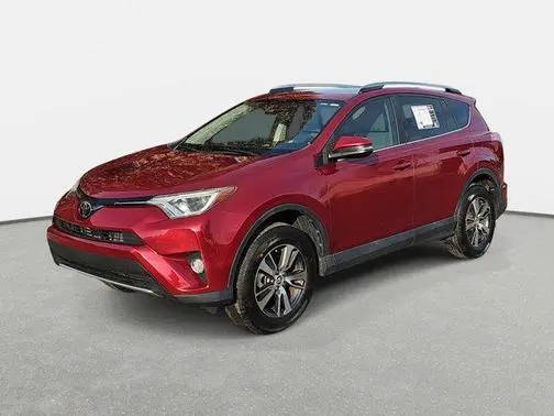2018 Toyota RAV4 XLE FWD photo
