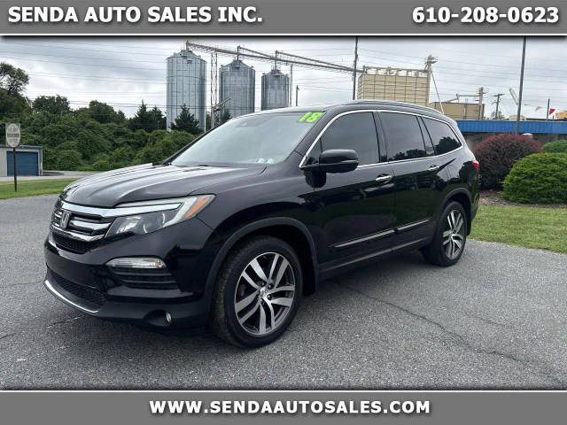 2018 Honda Pilot Touring FWD photo