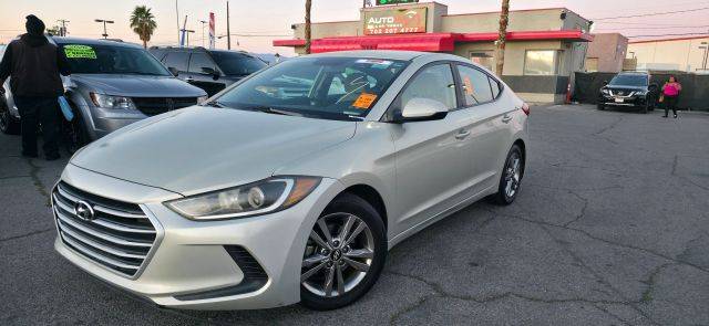 2018 Hyundai Elantra SEL FWD photo