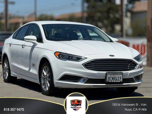 2018 Ford Fusion Energi SE FWD photo