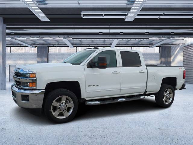 2018 Chevrolet Silverado 2500HD LT 4WD photo