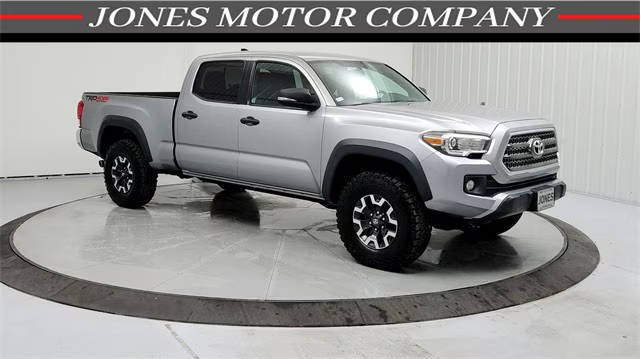 2017 Toyota Tacoma TRD Off Road 4WD photo