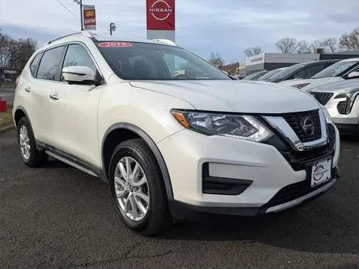 2018 Nissan Rogue SV AWD photo