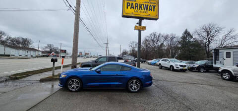 2017 Ford Mustang EcoBoost RWD photo