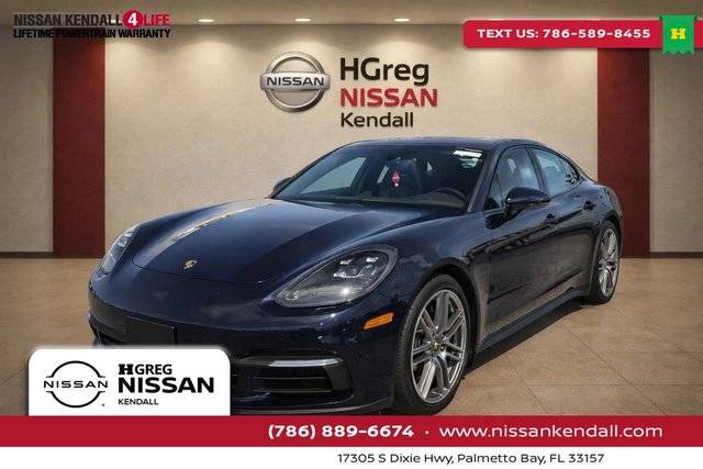 2018 Porsche Panamera 4 AWD photo