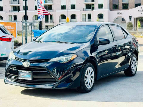 2018 Toyota Corolla LE FWD photo