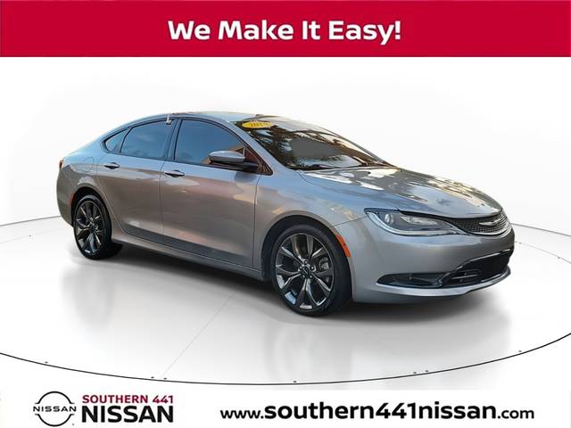 2015 Chrysler 200 S FWD photo