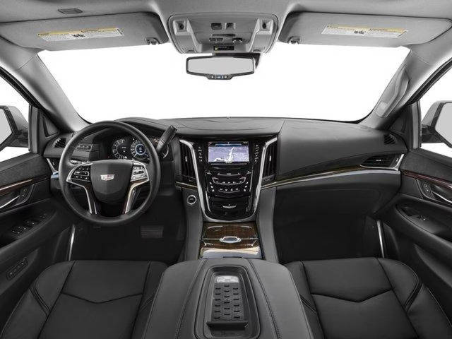 2018 Cadillac Escalade Luxury 4WD photo