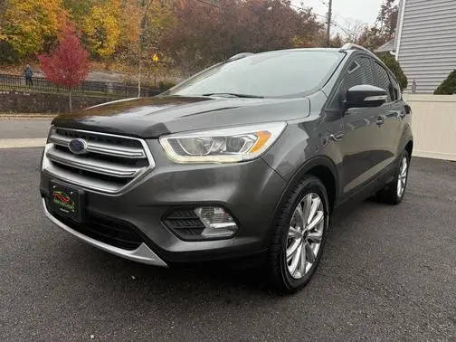 2017 Ford Escape Titanium 4WD photo