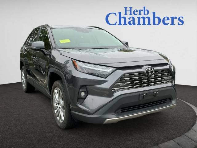 2018 Toyota Highlander LE Plus FWD photo