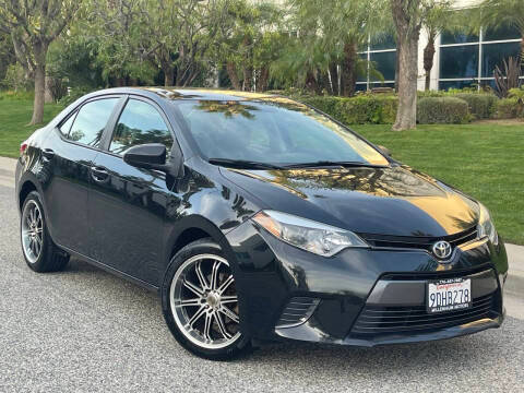 2016 Toyota Corolla LE FWD photo