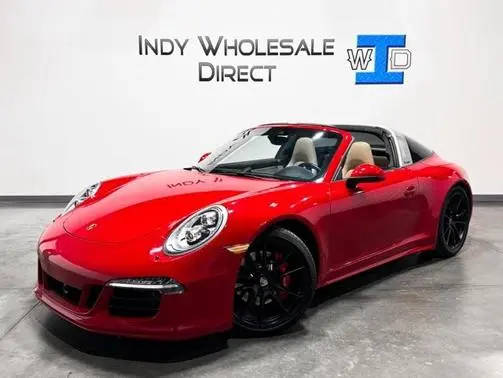 2016 Porsche 911 4 GTS AWD photo