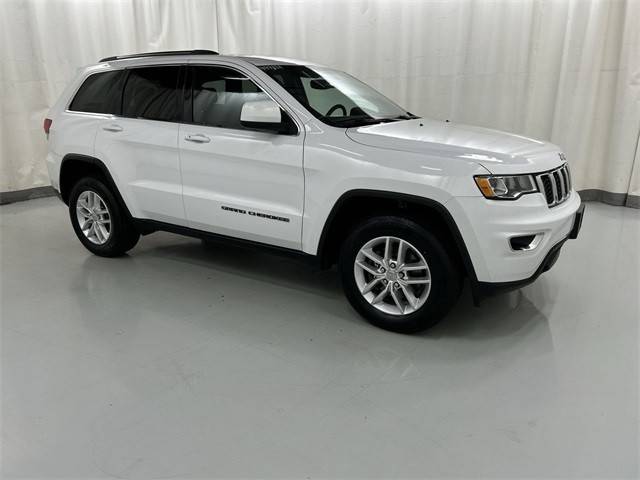 2018 Jeep Grand Cherokee Laredo E 4WD photo