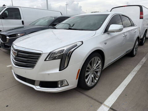 2018 Cadillac XTS Platinum FWD photo