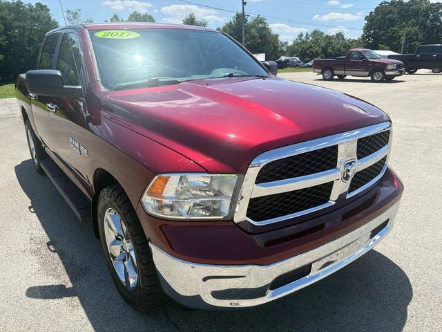 2017 Ram 1500 SLT 4WD photo